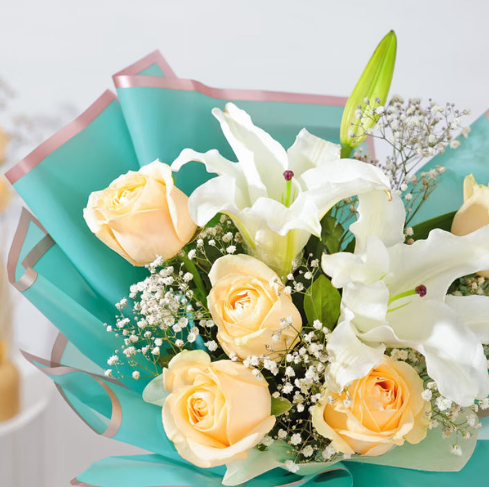 Oriental Lily Peach Rose Hand-tied Bouquet