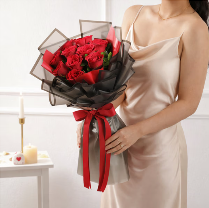 10 Beautiful Red Roses Bouquet