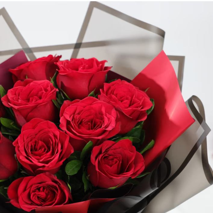 10 Beautiful Red Roses Bouquet